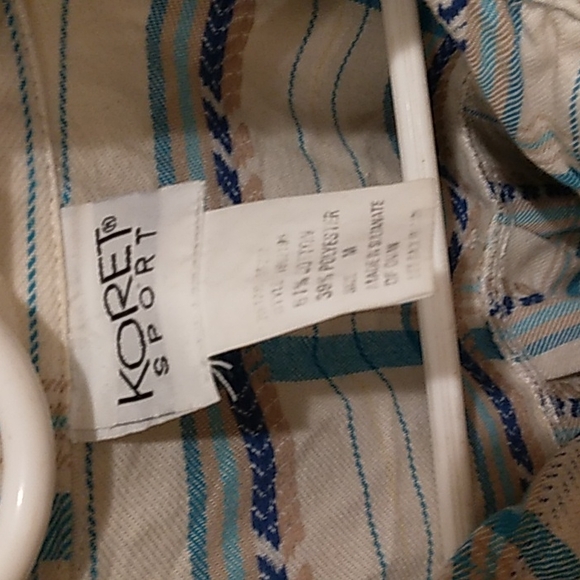 Koret women's jacket.      Box 46 - Picture 2 of 3